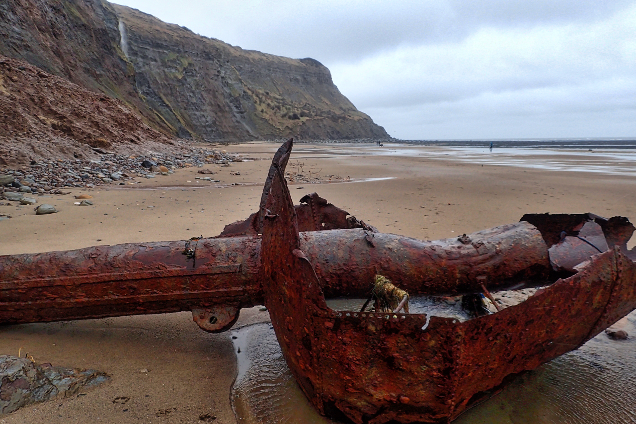 Wreck of a buoy, Cattersty Sands