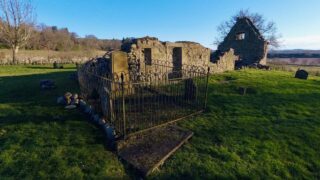 Rait burial ground